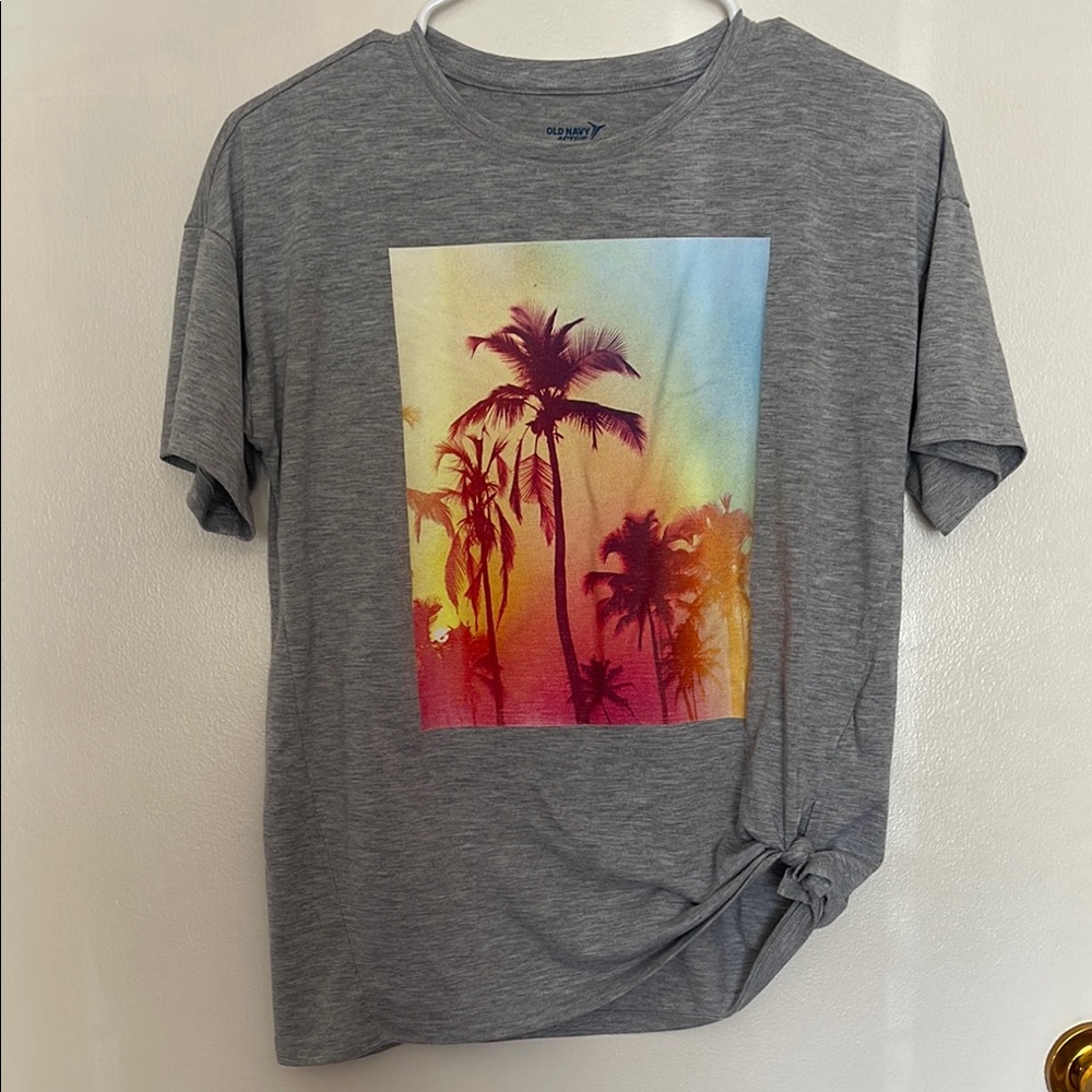 Old Navy Gray and Red Short Sleeve Tee with Tropical Graphic